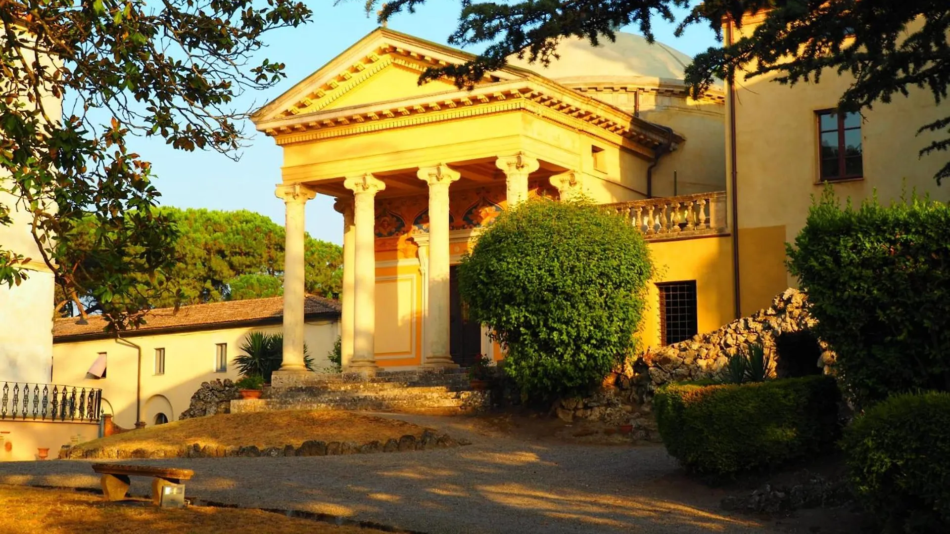 De Medici Original Penthouse With Pool Apartment Chiusi Italy