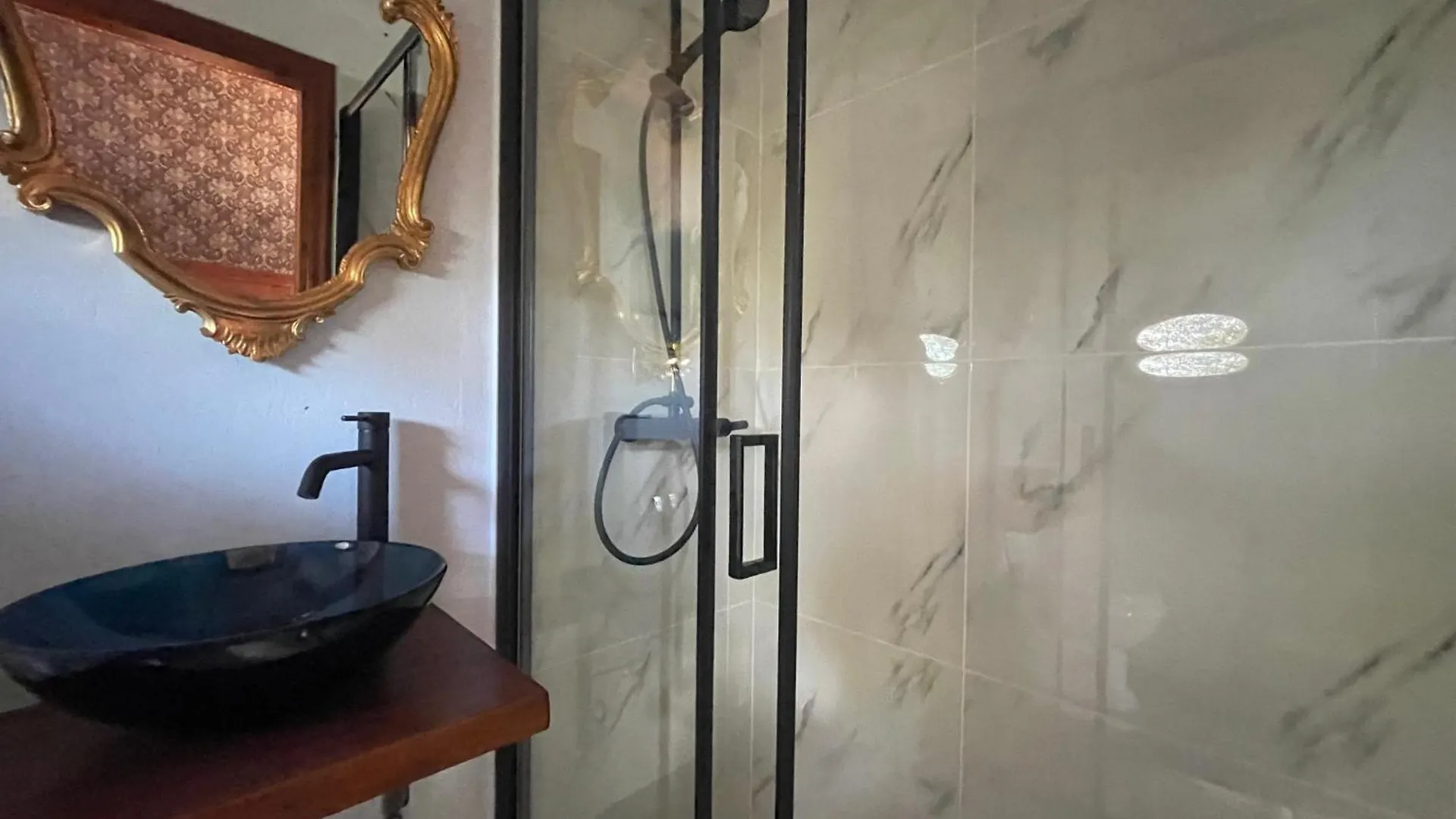 De Medici Original Penthouse With Pool Apartment Chiusi Italy