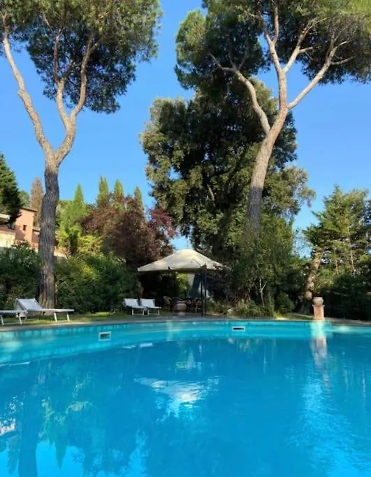 De Medici Original Penthouse With Pool Apartment Chiusi 0*,